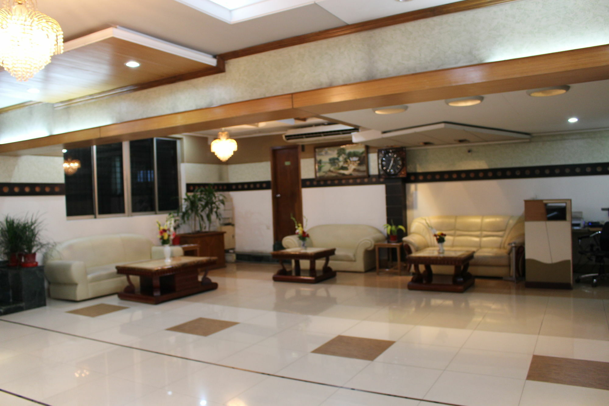 Hotel Golden Deer Dacca Exterior foto